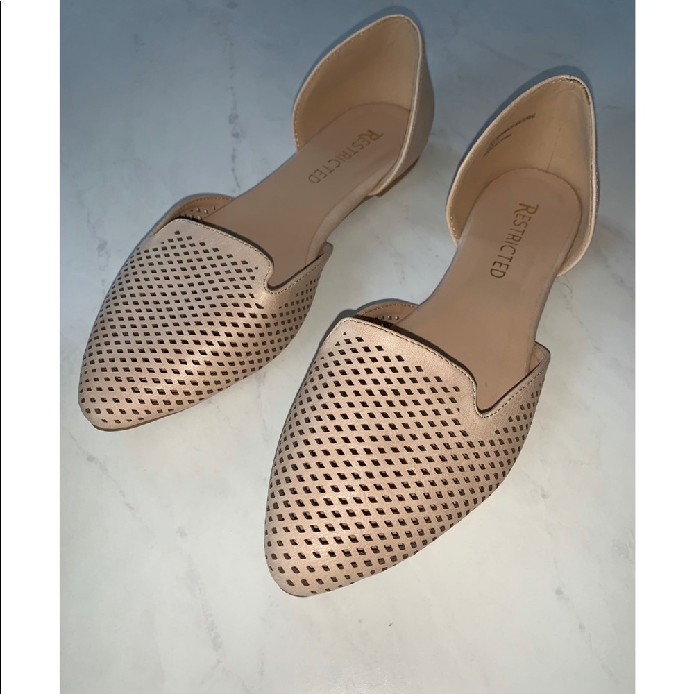 Cream Flats